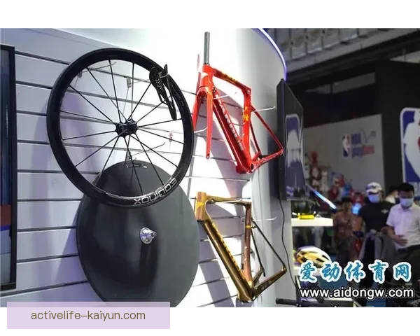 足球体育配件市场持续增长，迎来多样化趋势分析