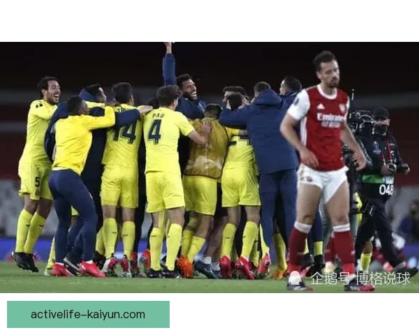 黄潜在本赛季欧战中的表现稳健，状态回暖令人关注。